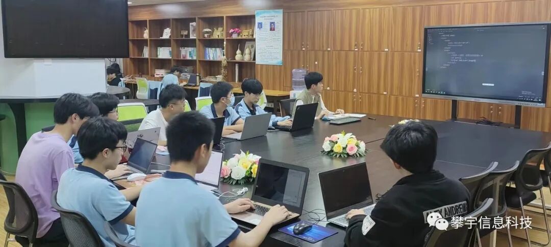 攀宇&宇拓｜山西新产业技师学院孙建红院长一行莅临我司人才培养基地调研交流(图9)